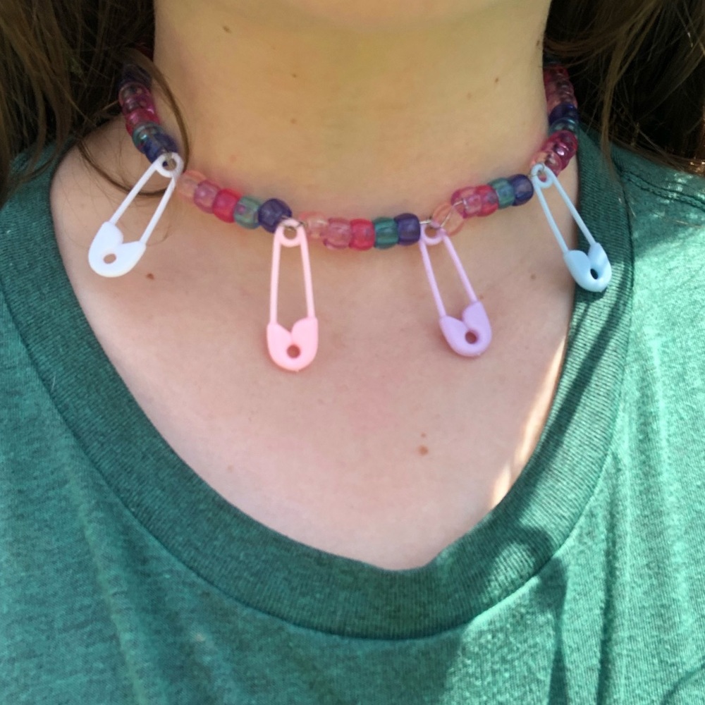 Pin necklace